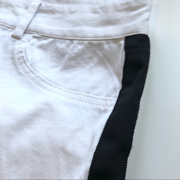 BB Dakota mid-rise white skinny w/ black stripe - Picture 4 of 12